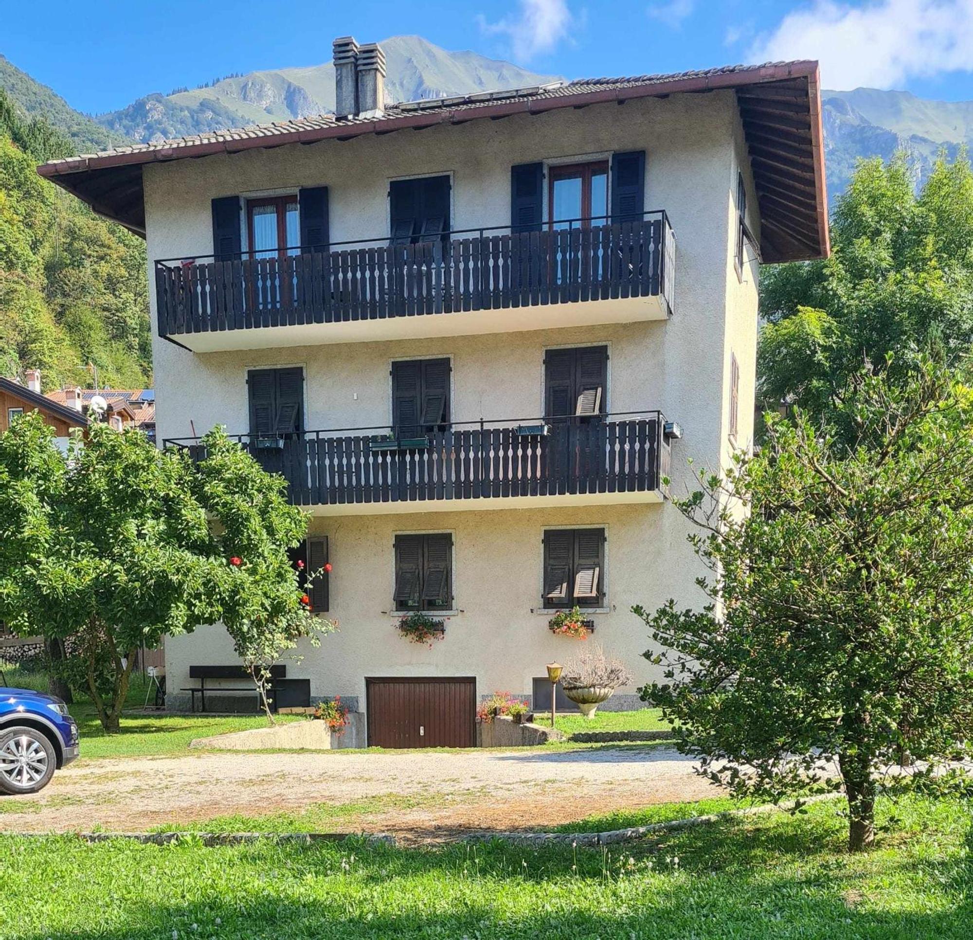 Apartmán Bioledro Casa Lena Mezzolago Exteriér fotografie