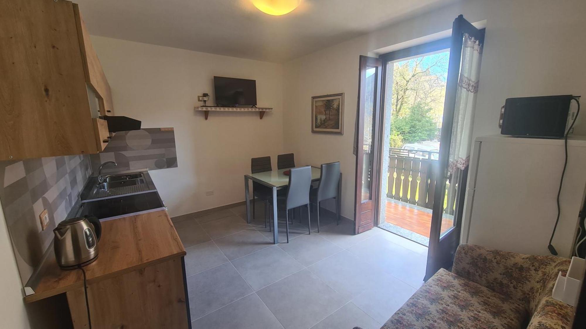 Apartmán Bioledro Casa Lena Mezzolago Exteriér fotografie